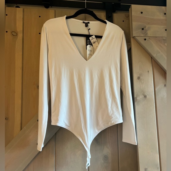 NWT Express Body Contour Bodysuit - Picture 1 of 6